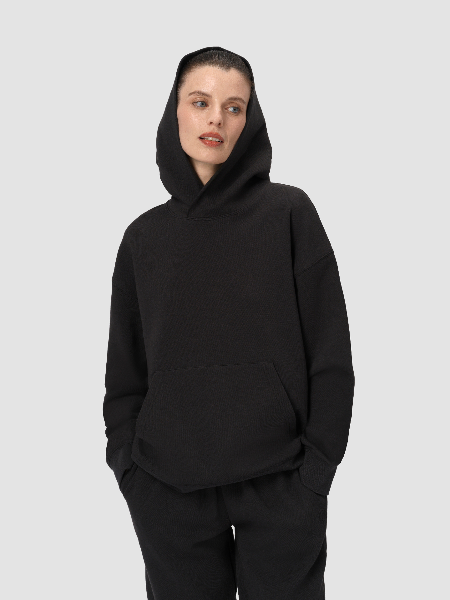 Jamie Hoodie 1
