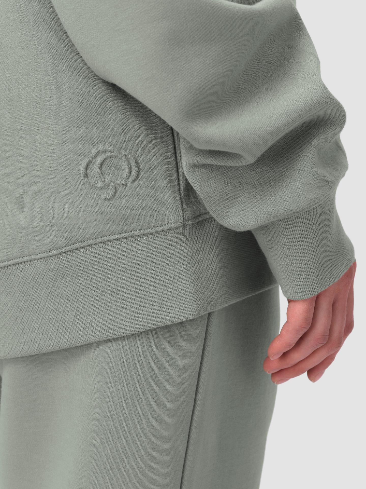 Jamie Hoodie 4